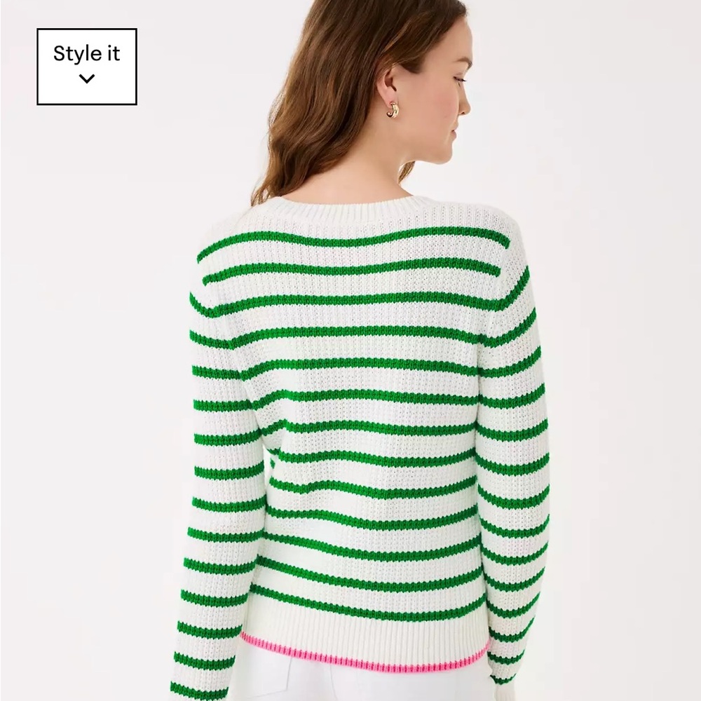 NWOT LILLY PULITZER JOVIENNE sweater. - Picture 2 of 16